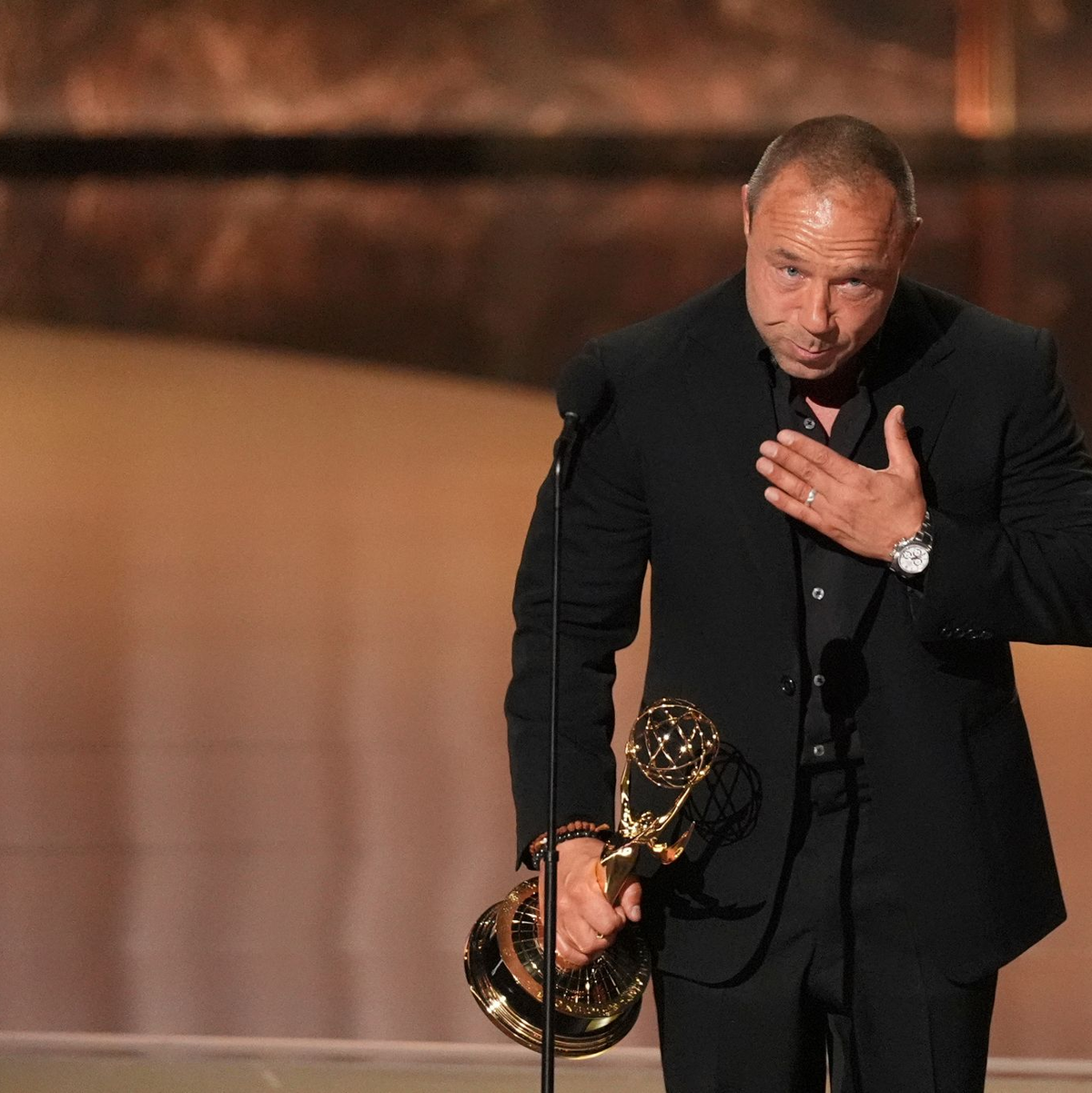 Stephen Graham wurde für seine Darstellung in «Adolescence» mit einem Emmy ausgezeichnet. (Archivbild) - Foto: Chris Pizzello/Invision/AP/dpa