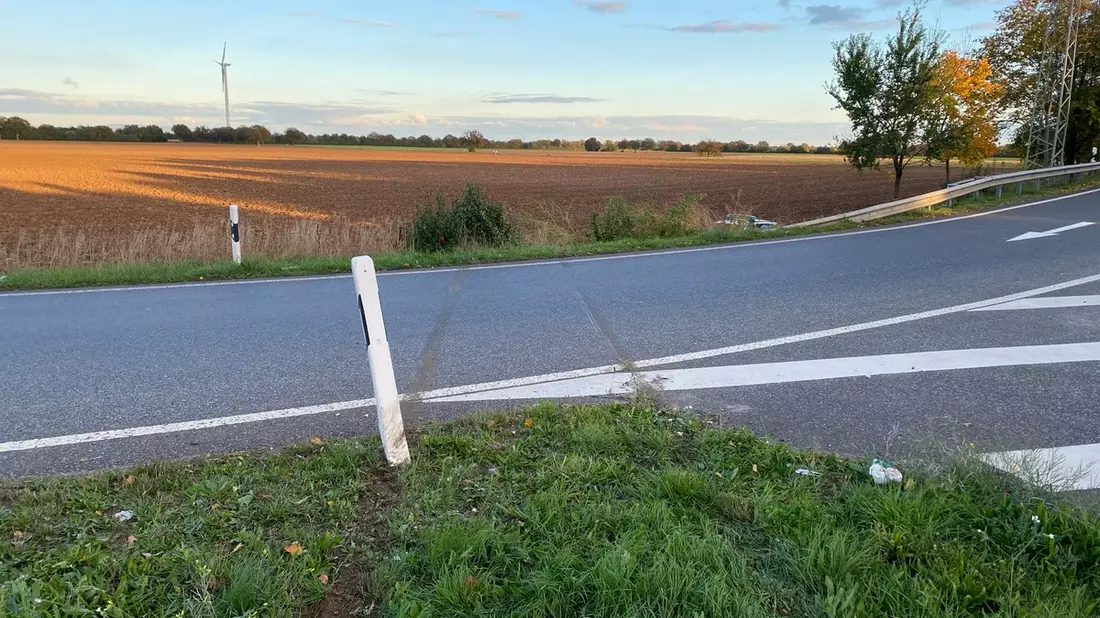 POL-PDNW: Unfallflucht - Zeugen gesucht! - Bild: presseportal.de