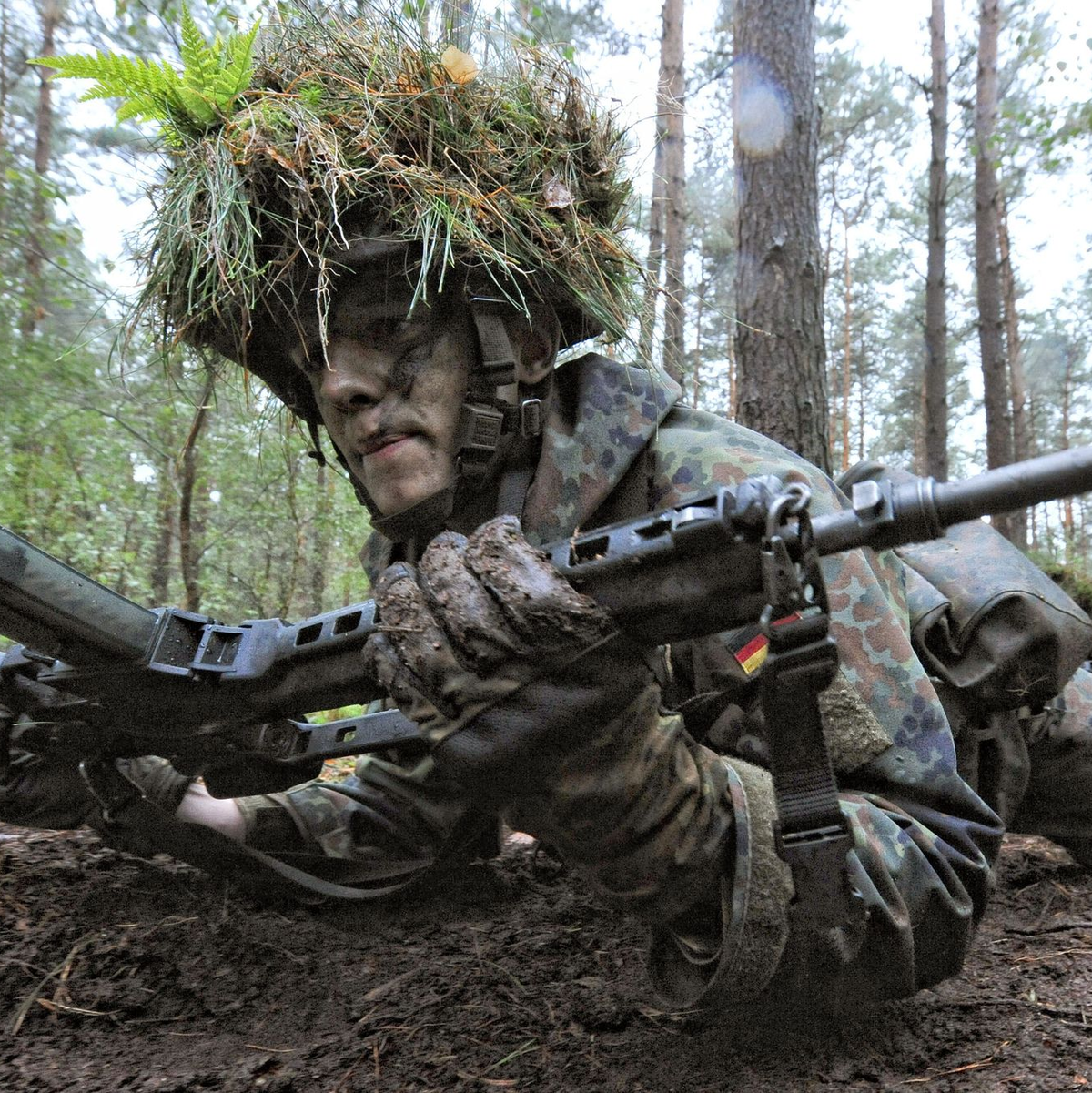 Wie sollte die Zukunft der Bundeswehr aussehen? Über diese Frage wird gestritten.  (Archivbild) - Foto: Peter Steffen/dpa