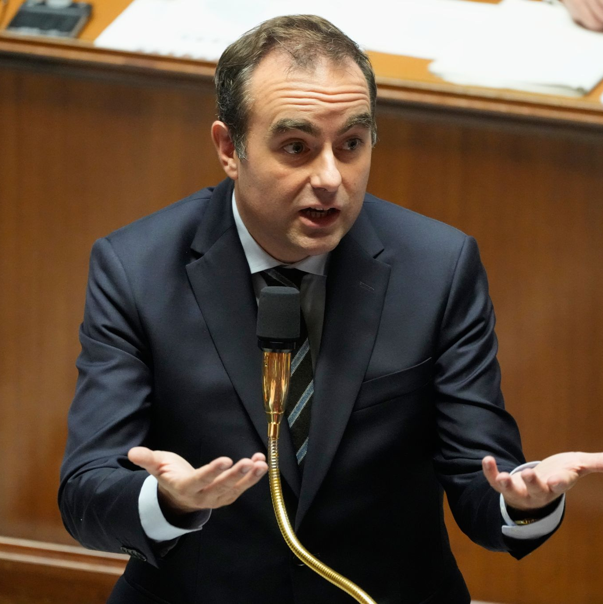 Premier Lecornu muss sich einem Misstrauensvotum in der Nationalversammlung stellen. - Foto: Michel Euler/AP/dpa