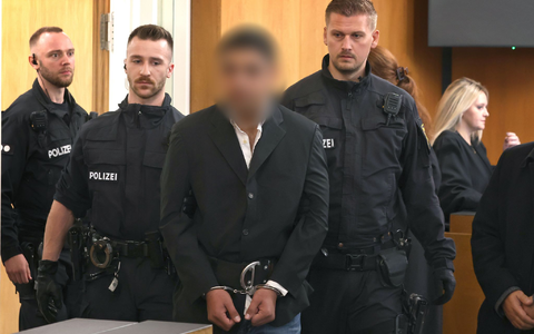 Der Beschuldigte kann sich nach Worten seines Verteidigers nur diffus an die Tat erinnern. - Foto: Karl-Josef Hildenbrand/dpa