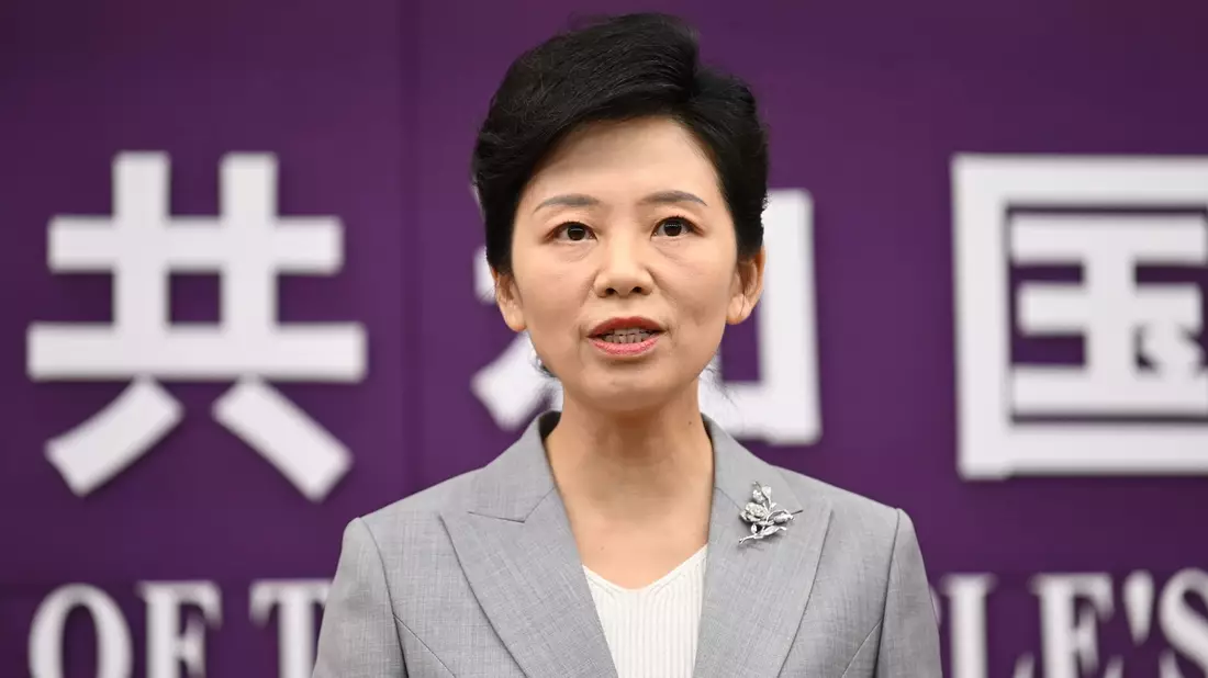 Die Sprecherin von Chinas Handelsministerium äußerte sich zum Handelsstreit.  - Bild: Johannes Neudecker/dpa