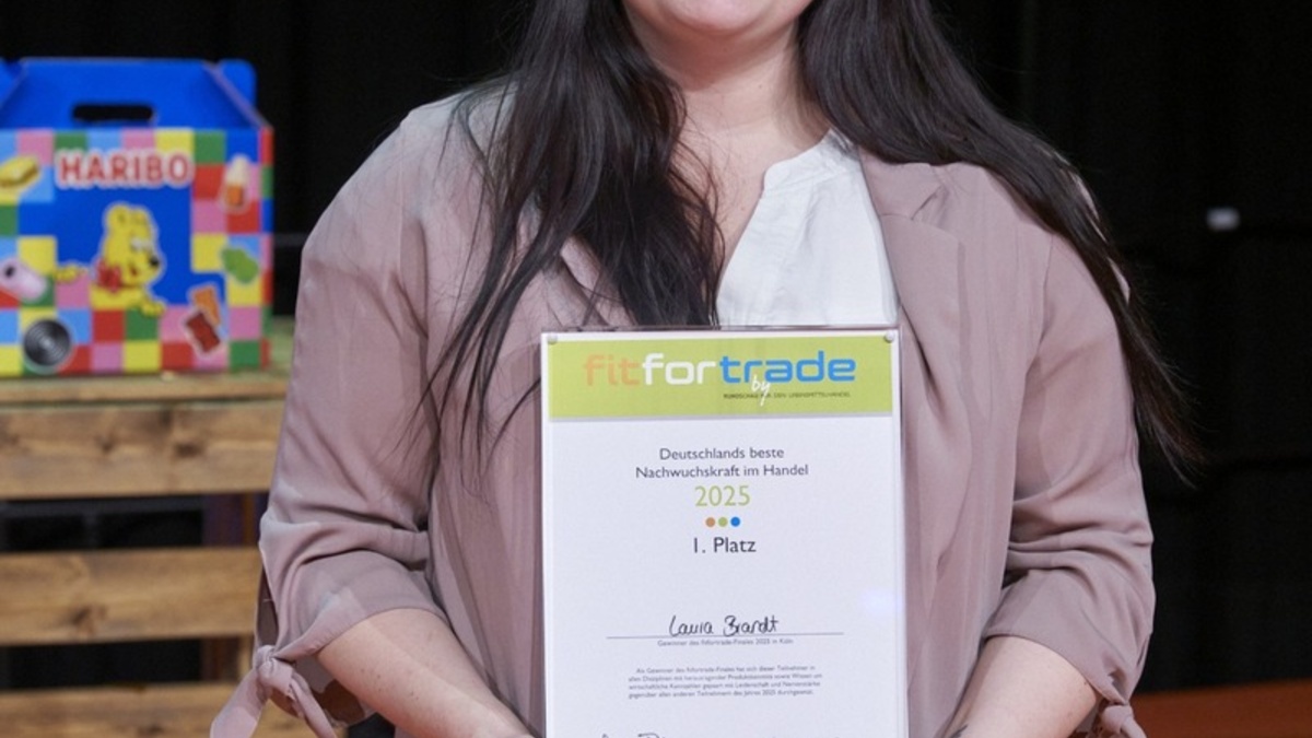 Sieg beim Branchenwettbewerb: Netto-Nachwuchstalent Laura Brandt aus Weißenthurm gewinnt beim 