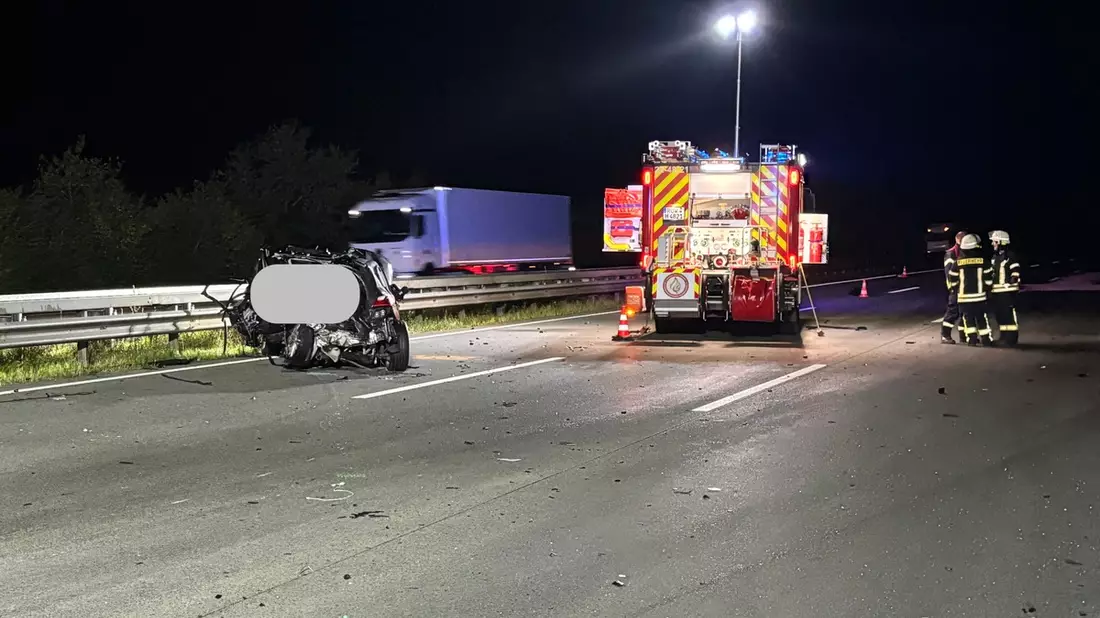 FW-ROW: Verkehrsunfall auf der Autobahn 1 zwischen Sittensen und Elsdorf - Bild: presseportal.de
