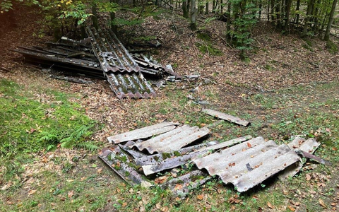 Mittelhessen: MARBURG-BIEDENKOPF: Einbruch im Landestheater + Winterreifen geklaut + illegale Müllhalde im Wald + eingeschlagene Autoscheibe - Foto: presseportal.de