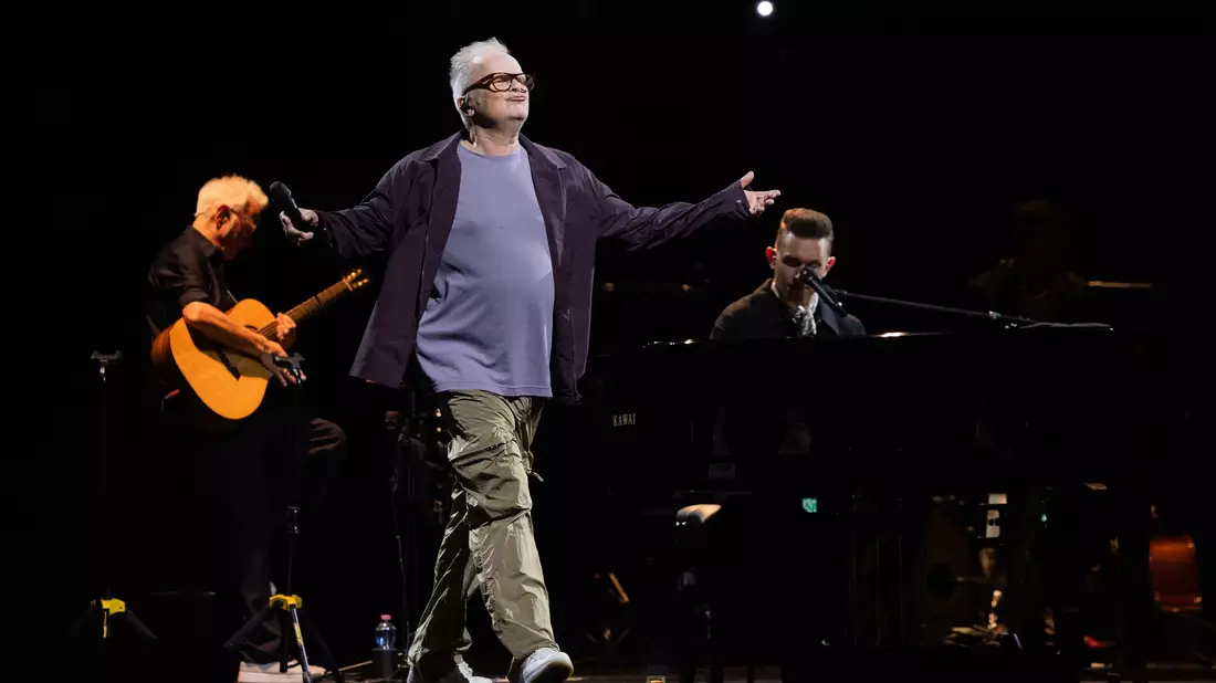 Herbert Grönemeyer bringt ein neues Unplugged-Album heraus. (Archivbild) - Bild: Rolf Vennenbernd/dpa