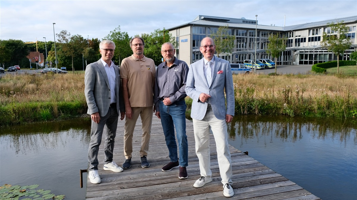 POL-GT: Sicherheitstage 2025 - Ein vielfältiges Programm für Privatleute und Gewerbetreibende im Kreishaus Gütersloh - Foto: presseportal.de