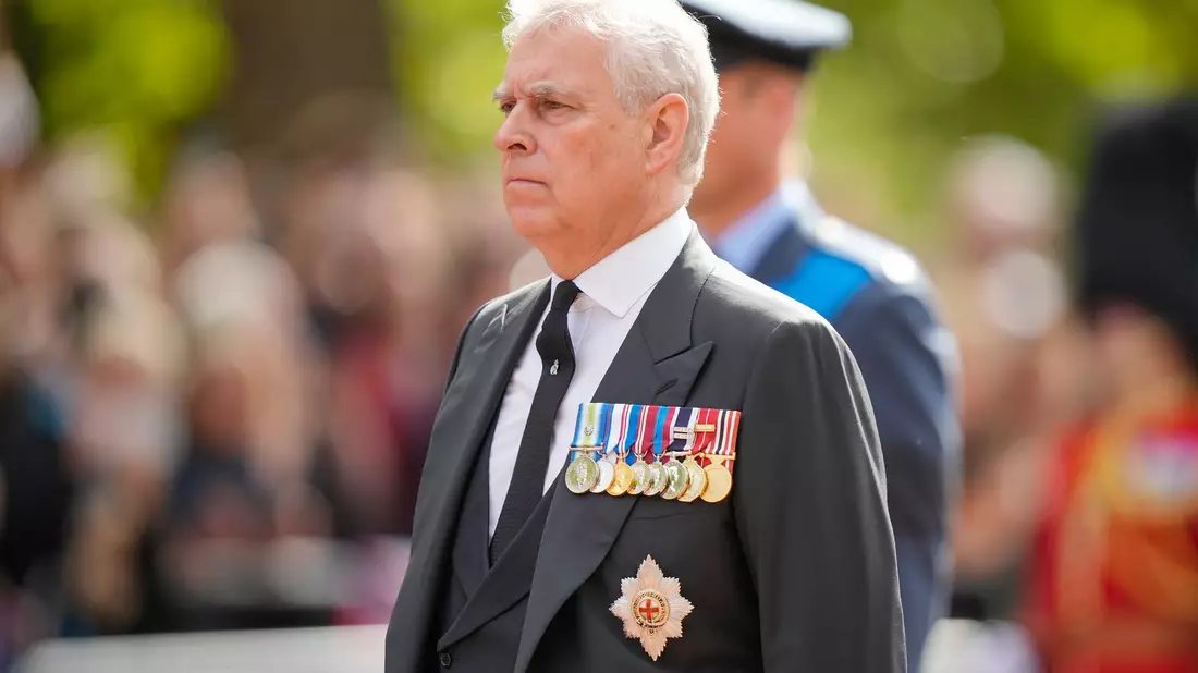 Andrew ist der zweitälteste Sohn von Queen Elizabeth II. - Bild: Martin Meissner/AP Pool/dpa