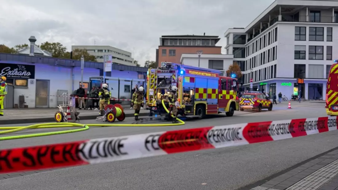 FW Mettmann: Brand in einer Dachgeschosswohnung - Bild: presseportal.de