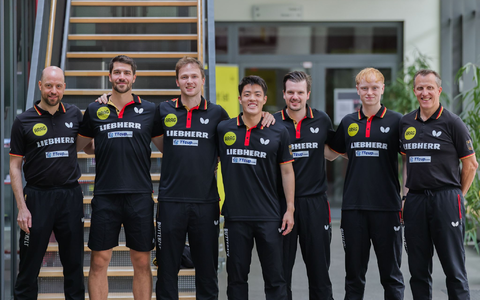 Aus im EM-Halbfinale: Die deutsche Tischtennis-Nationalmannschaft der Männer. - Foto: Rolf Vennenbernd/dpa