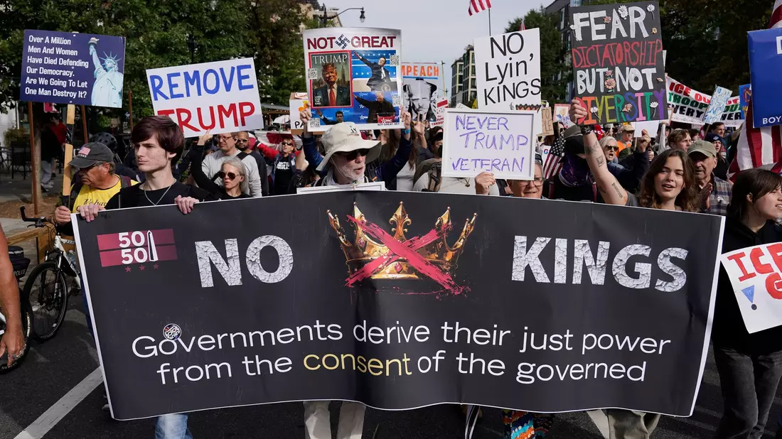Seit Trumps zweiten Amtsantritt hat es in den USA deutlich mehr Demonstrationen als in seiner ersten Amtszeit gegeben. - Bild: Jose Luis Magana/FR159526 AP/AP/dpa
