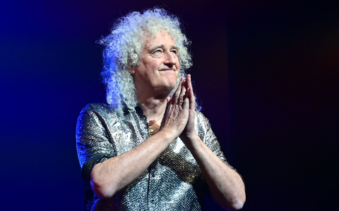 Queen war nicht nur Freddie Mercury: Brian May selbst schrieb viele berühmte Songs. - Foto: Bernd Weißbrod/dpa