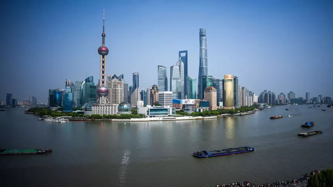 Blick auf Shanghai  - Bild: Michael Kappeler/dpa