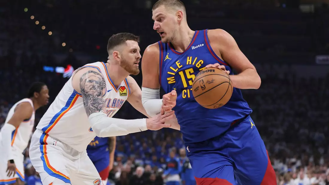 Nikola Jokic dürfte mit seinen Nuggets wieder konkurrenzfähig sein. - Bild: Nate Billings/AP/dpa
