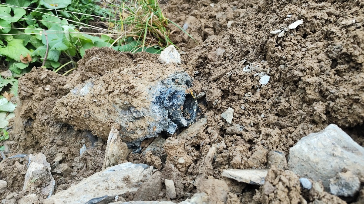 POL-PDTR: Bombenfund bei Flurarbeiten - Foto: presseportal.de