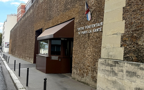 Das Pariser Gefängnis La Santé. (Archivbild) - Foto: Michael Evers/dpa