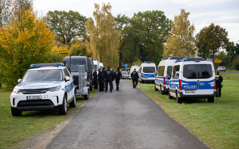 «Wir suchen nach Beweismitteln», sagte ein Polizeisprecher. - Foto: Christophe Gateau/dpa