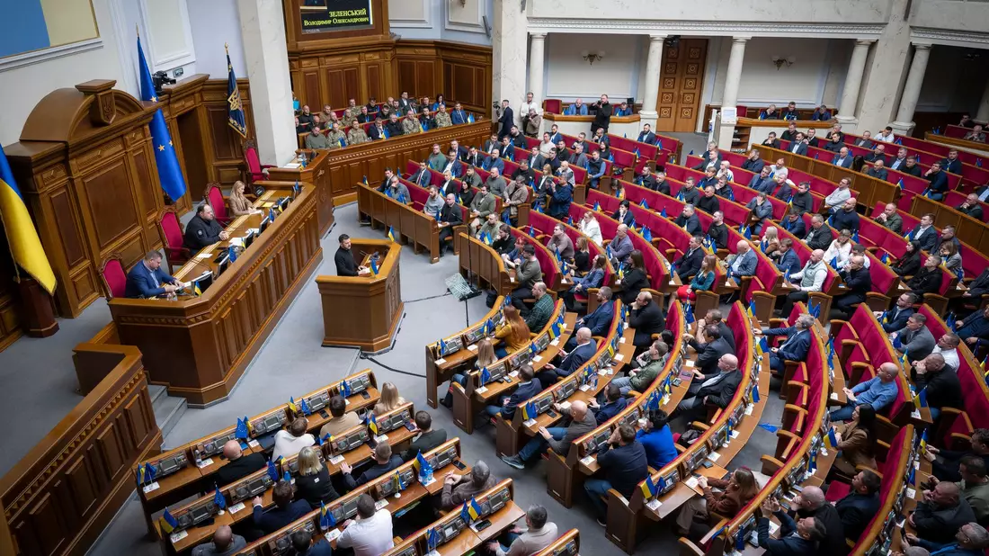Trotz des laufenden Krieges tagt das ukrainische Parlament weiter. (Archivbild) - Bild: Press Service Of The President O/Press Service Of The President Of Ukraine/dpa