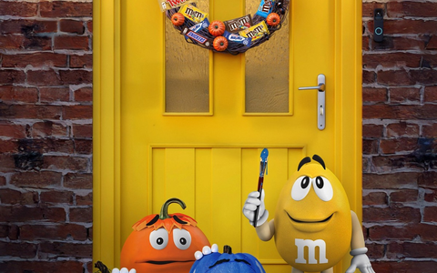 Die Mars Wrigley Halloween Snacking Agenda 2025 / Umfrage zeigt: (German) Halloween beliebt mit Kürbissen, Haustür-Deko, Kostümen, Gruselfilmen und Snack-Klassikern - Foto: presseportal.de