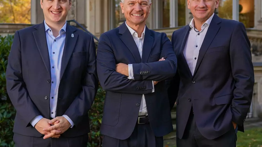 Deutschlands erstes Bitcoin-Treasury: aifinyo AG startet Milliarden-Strategie - Bild: presseportal.de
