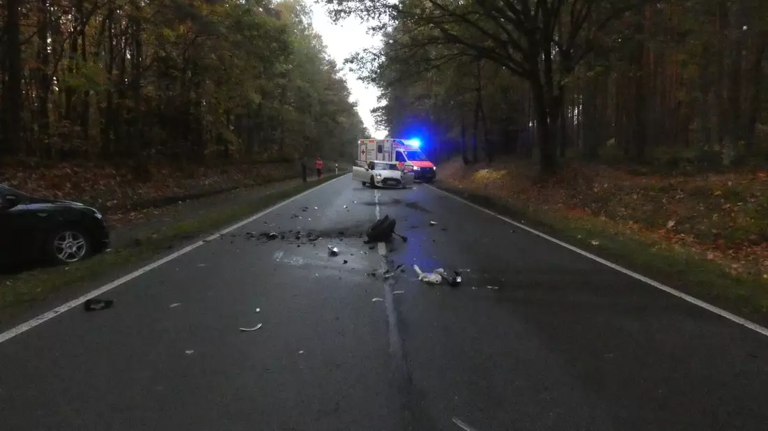 POL-CE: Winsen/Aller - Durch einen Verkehrsunfall auf der L 298 werden zwei Menschen verletzt - Bild: presseportal.de