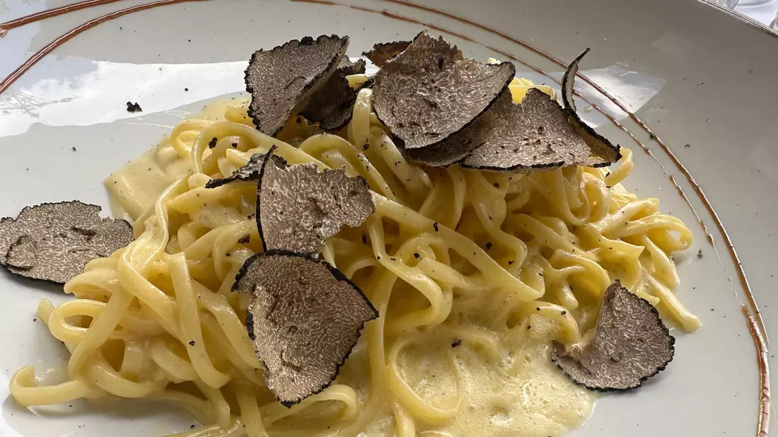 Tagliolini Al Tartufo Nero - Trüffelnudeln in einem Berliner Restaurant. - Bild: Gregor Tholl/dpa-Zentralbild/dpa