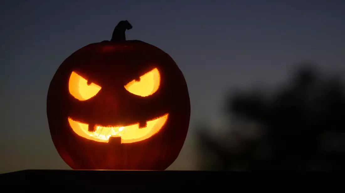 Halloween findet traditionell am 31. Oktober statt. (Archivbild) - Bild: Laurent Gillieron/KEYSTONE/dpa