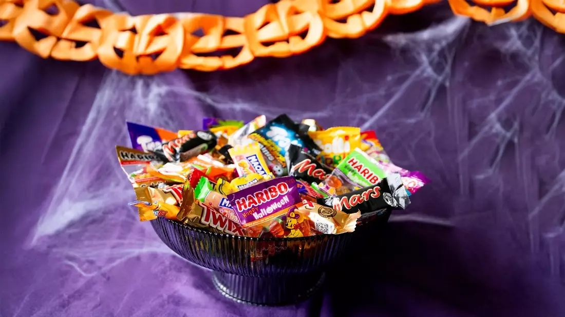 Wenn's klingelt, bleibt's dunkel: Neue Studie zeigt, wie viele Deutsche wirklich Halloween feiern - Bild: presseportal.de