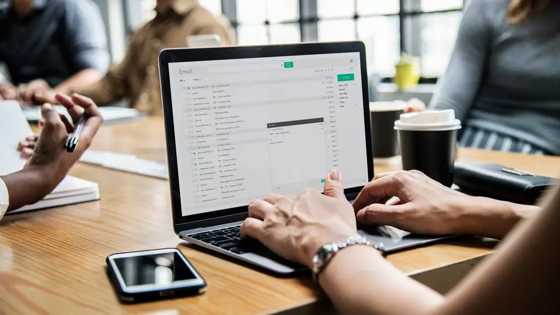 Every day is Black Friday: Retail-Reputation durch robuste E-Mail-Infrastruktur sichern - Bild: presseportal.de