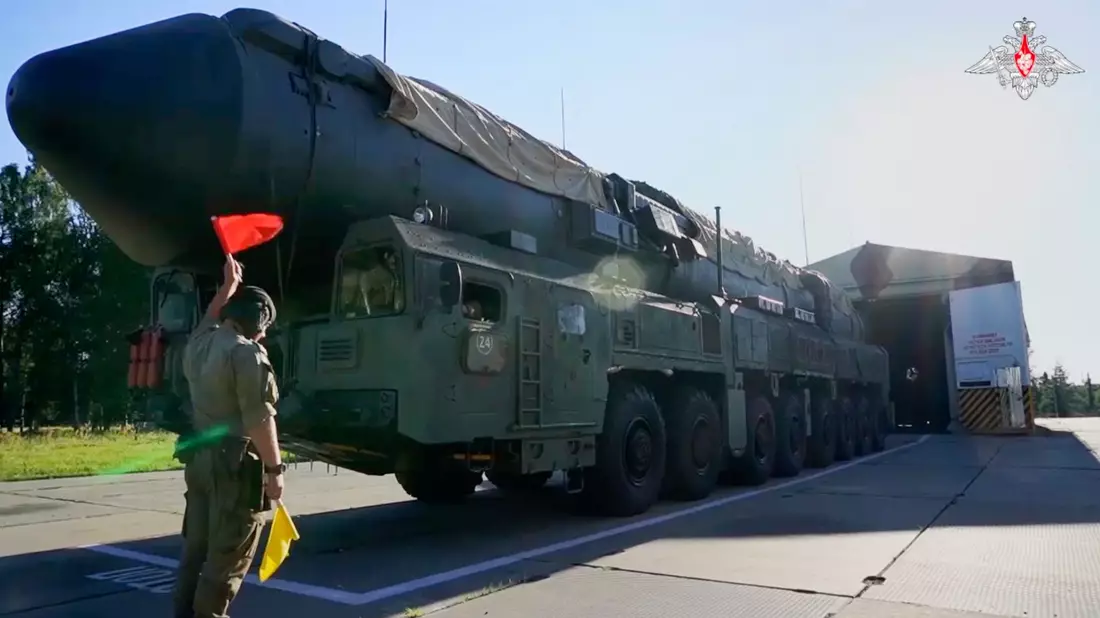 Ein russischer Raketenwerfer des Typs Jars bei einer Übung. (Archivbild) - Bild: Uncredited/Rusian Defense Ministry Press Service/AP/dpa