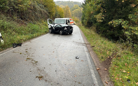 POL-PIWFB: Drei Verletzte und hoher Sachschaden bei Verkehrsunfall - Foto: presseportal.de