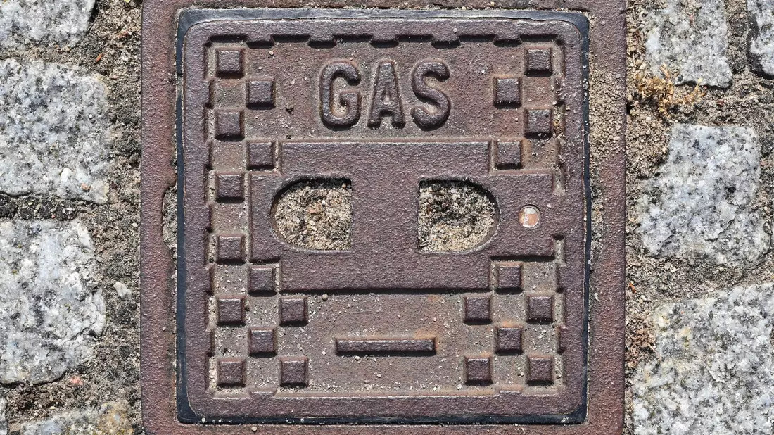 Der Stadtwerke-Verband VKU fordert klare Regeln für den Ausstieg aus der Gasversorgung (Archivbild) - Bild: Patrick Pleul/dpa
