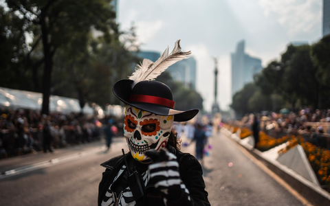 Es ist ein besonderer Tag in Mexiko - auch die Formel 1 spürt das. (Archivbild) - Foto: Felix Marquez/dpa