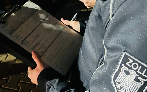 HZA-GI: Kontrolle mit Folgen - Gießener Zöllner nehmen Arbeitnehmer unter die Lupe - Foto: presseportal.de