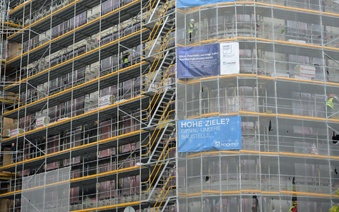 Der Hochbau hat sich im August erholt. Die Unternehmen sammelten mehr Aufträge ein.  - Foto: Malin Wunderlich/dpa
