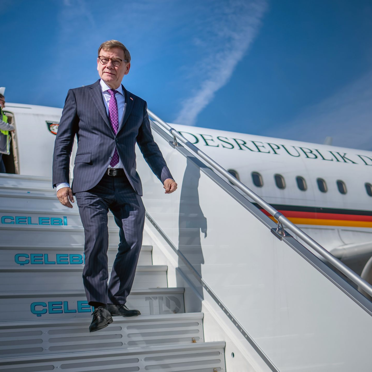 Außenminister Johann Wadephul wollte in den kommenden Tagen China besuchen. Daraus wird nun vorerst nichts. (Archivbild) - Foto: Michael Kappeler/dpa