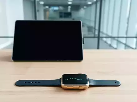 Wearables: KI macht Smartwatches zu Gesundheits-Coaches - Foto: über boerse-global.de