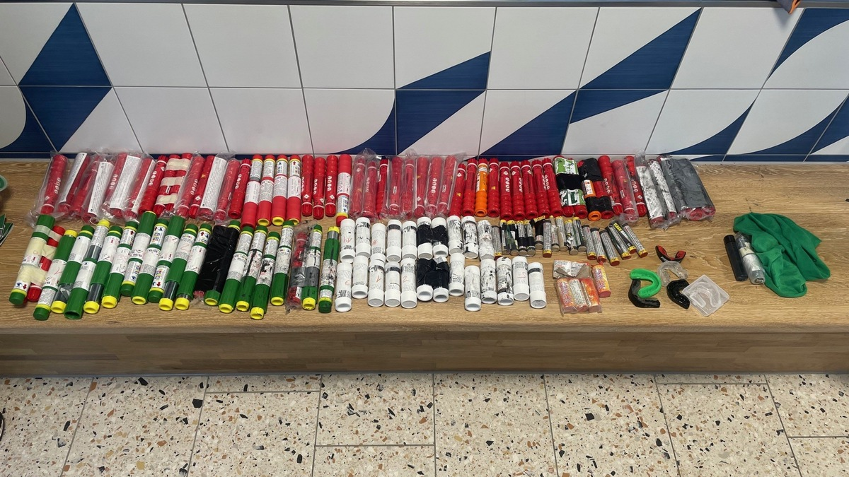 BPOLD-H: Abschlussmeldung: Einsatz der Bundespolizei zur Fußballbegegnung in der 1. Bundesliga Hamburger SV - VfL Wolfsburg - Foto: presseportal.de