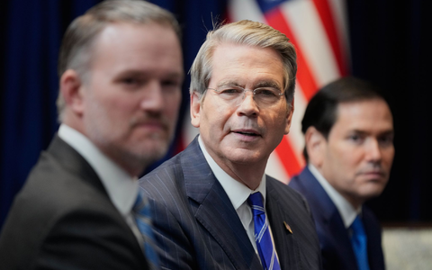 Die US-Seite ist mit den Verhandlungen zufrieden. - Foto: Mark Schiefelbein/AP/dpa