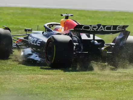 Mit einem Punkt Vorsprung der neue WM-Führende: Lando Norris - Foto: Fernando Llano/AP/dpa
