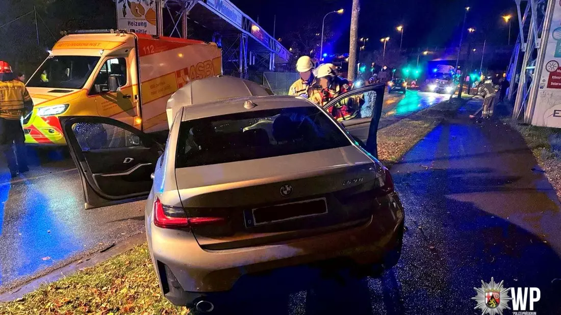 POL-PDKL: Unter Alkoholeinfluss Mietwagen geschrottet - Bild: presseportal.de