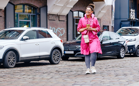 TikTok-Star und Schriftstellerin Jana Crämer im Interview: Der erste Roman über das Leben mit Lipödem - Foto: presseportal.de