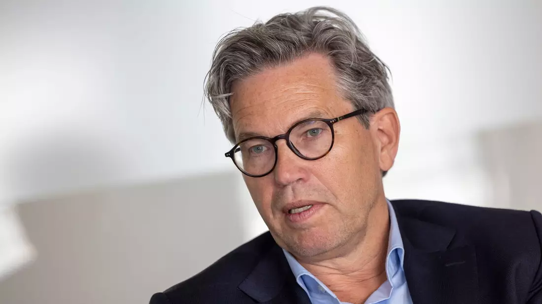 Vodafone-Deutschlandchef Marcel de Groot setzt auch in der Zukunft auf TV-Kabelanschlüsse für schnelles Internet. (Archivbild) - Bild: Thomas Banneyer/dpa