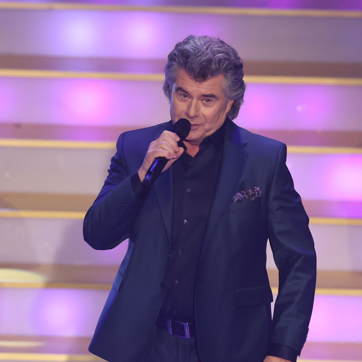 Andy Borg wird zum Mittelpunkt einer Talkshow - und Florian Silbereisen moderiert. (Archivbild) - Foto: Bodo Schackow/dpa