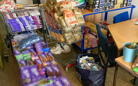 Mittelhessen: MARBURG-BIEDENKOPF: Verkehrskontrolle führt zu Diebesbande + Einbrecher in Unigebäude + Autorennen auf der B3 + Unfallfluchten in Marburg und Gladenbach - Foto: presseportal.de