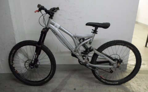 POL-NI: Wem gehört dieses Fahrrad? - Polizei sucht Eigentümer - Foto: presseportal.de