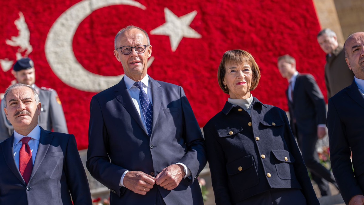 Merz will die Partnerschaft mit der Türkei stärken.  - Foto: Michael Kappeler/dpa