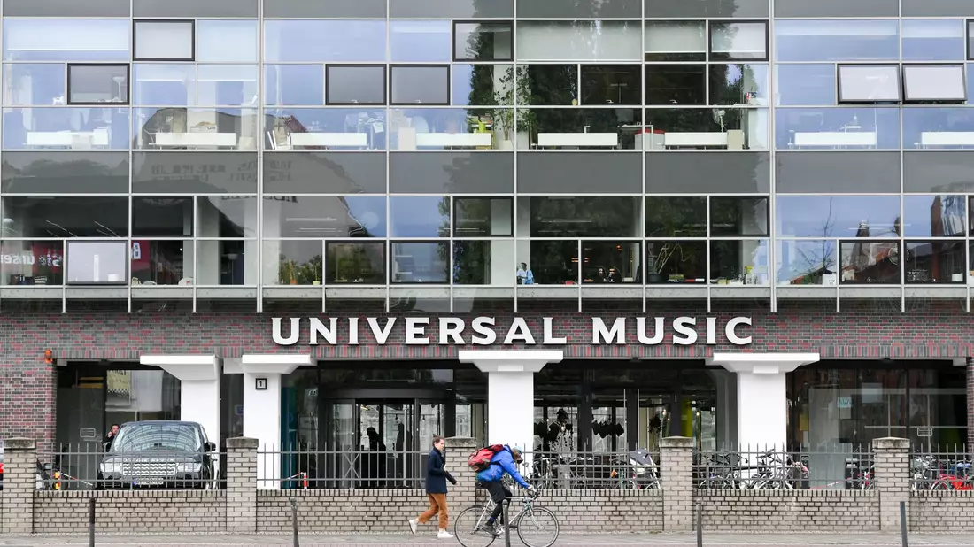 Universal Music sieht in dem Deal einen Schritt in die Zukunft. (Archivbild) - Bild: Jens Kalaene/dpa-Zentralbild/ZB