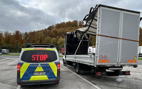 POL-OH: Kontrollschwerpunkt Verkehrssicherheit - Unfallbeschädigter Lkw angetroffen - Weiterfahrt untersagt - Foto: presseportal.de
