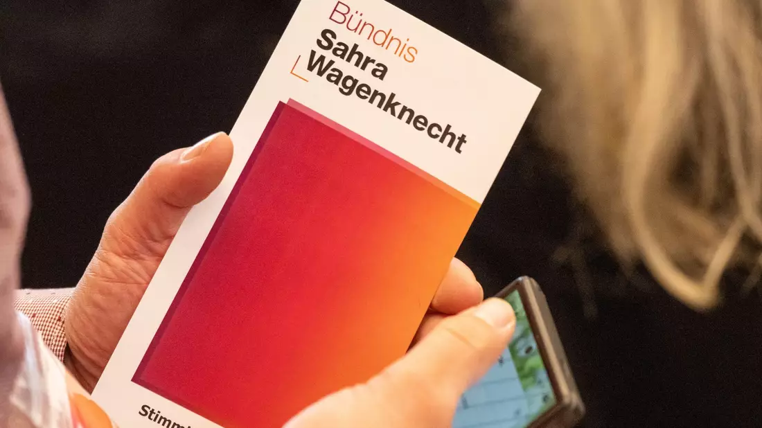 Das Kürzel BSW bleibt, aber der Namen dahinter soll sich ändern. (Archivbild) - Bild: Stefan Sauer/dpa